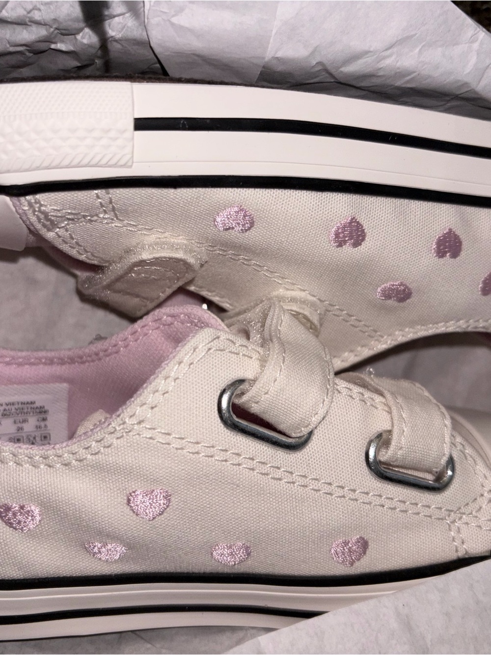 Converse Kids Canvas Sneakers in Cream with Pink Hearts